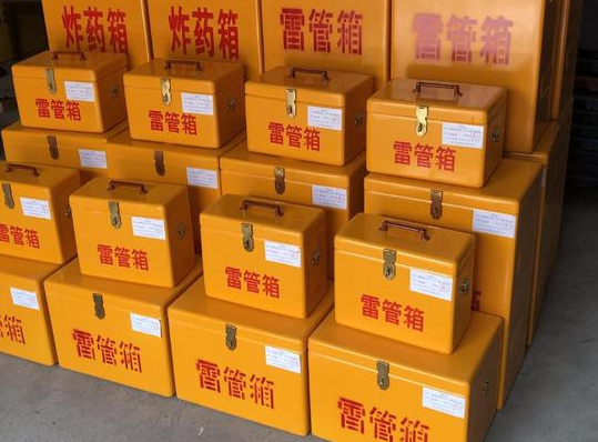 城东玻璃钢雷管箱的使用寿命一般是多少？